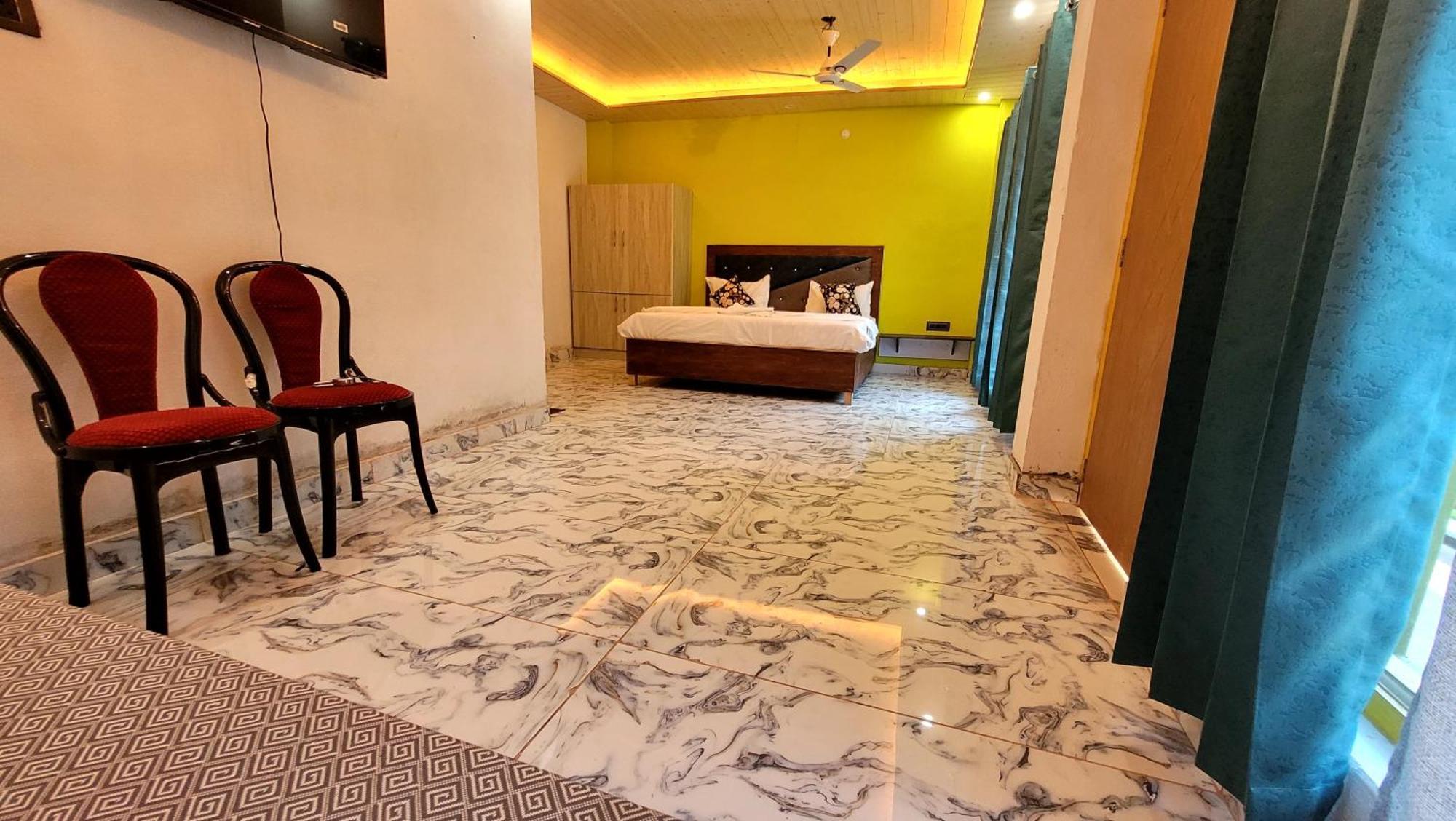 Hotel Mountmemory , Barkot-Yamunotri 外观 照片